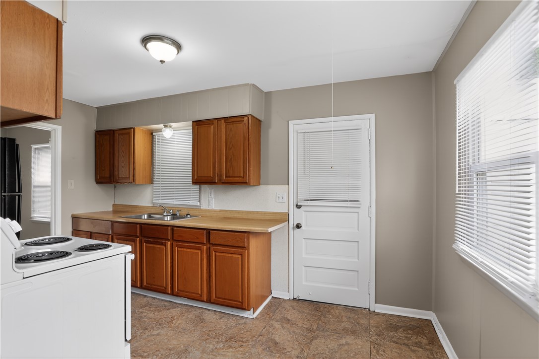 2217 South Hadley Road Springfield, OH 45505 - Photo 19 of 34