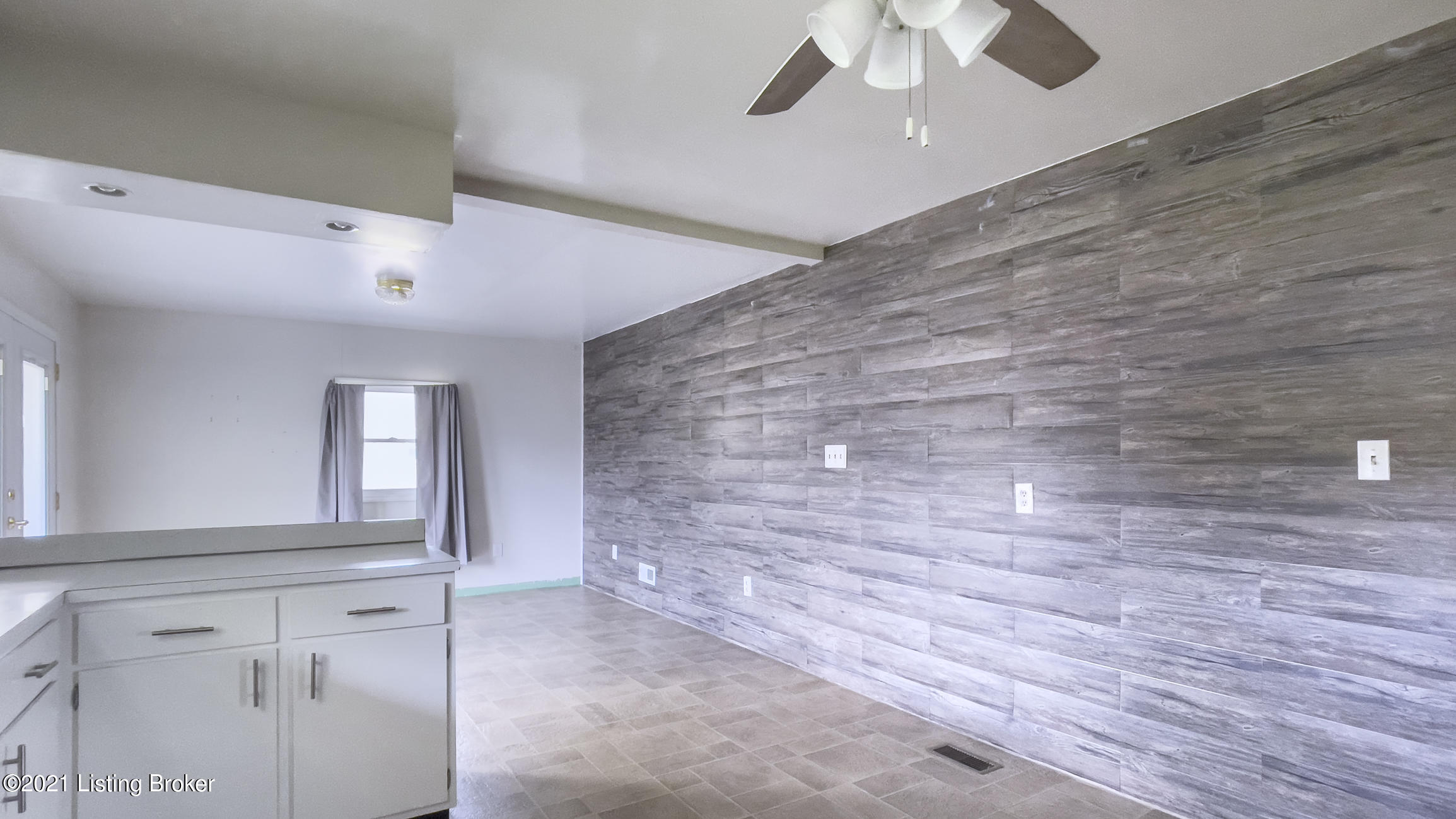 8000 Terry Road Louisville, KY 40258 - Photo 6 of 31 8000 Terry Road-1009