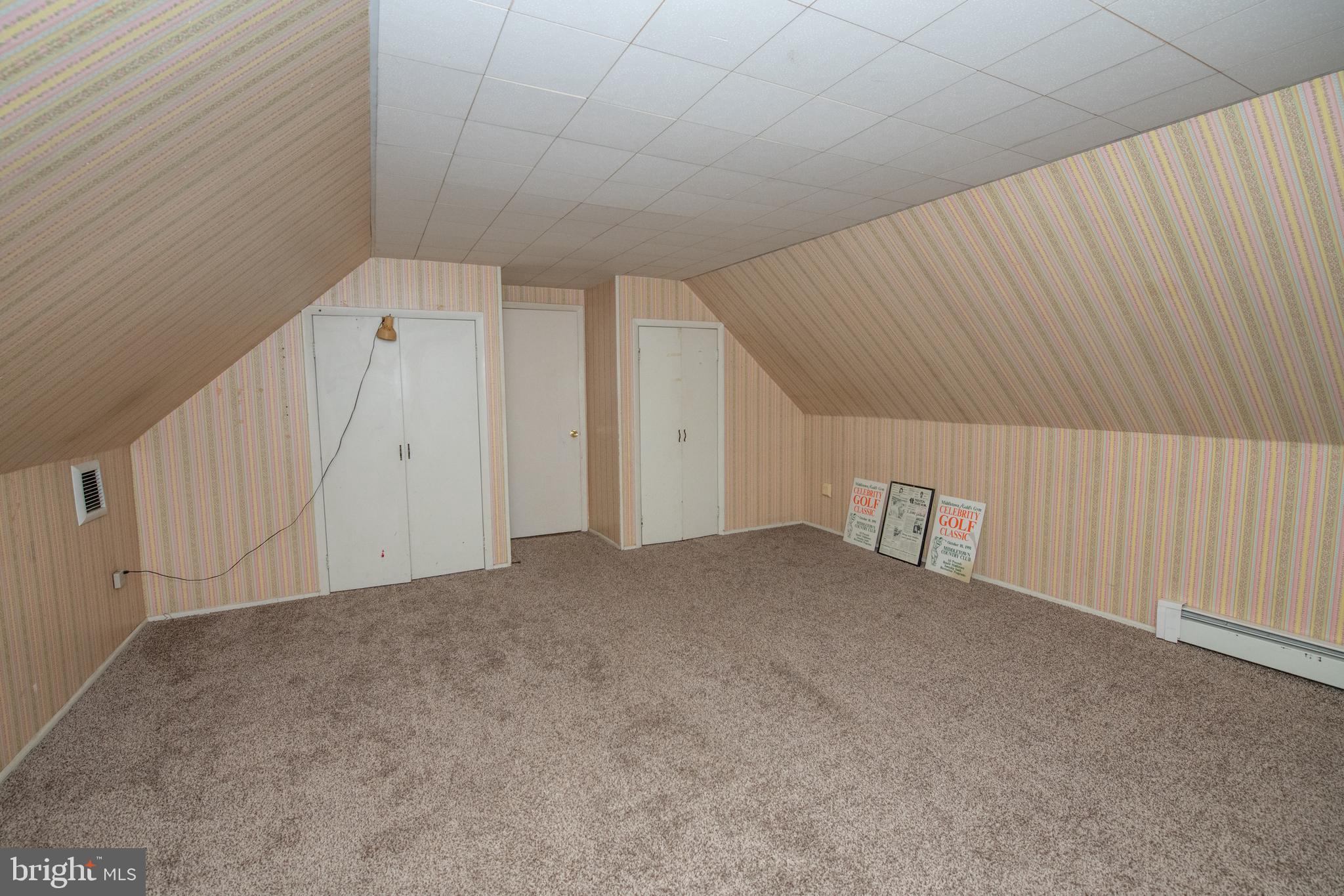 87 Fieldstone Road Levittown, PA 19056 - Photo 27 of 37 Gallery Image 27