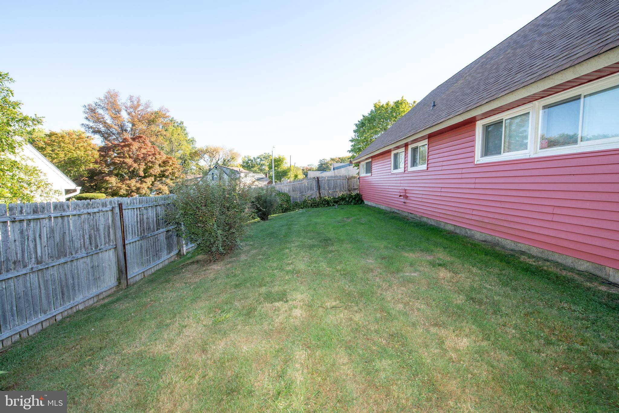 87 Fieldstone Road Levittown, PA 19056 - Photo 32 of 37 Gallery Image 32