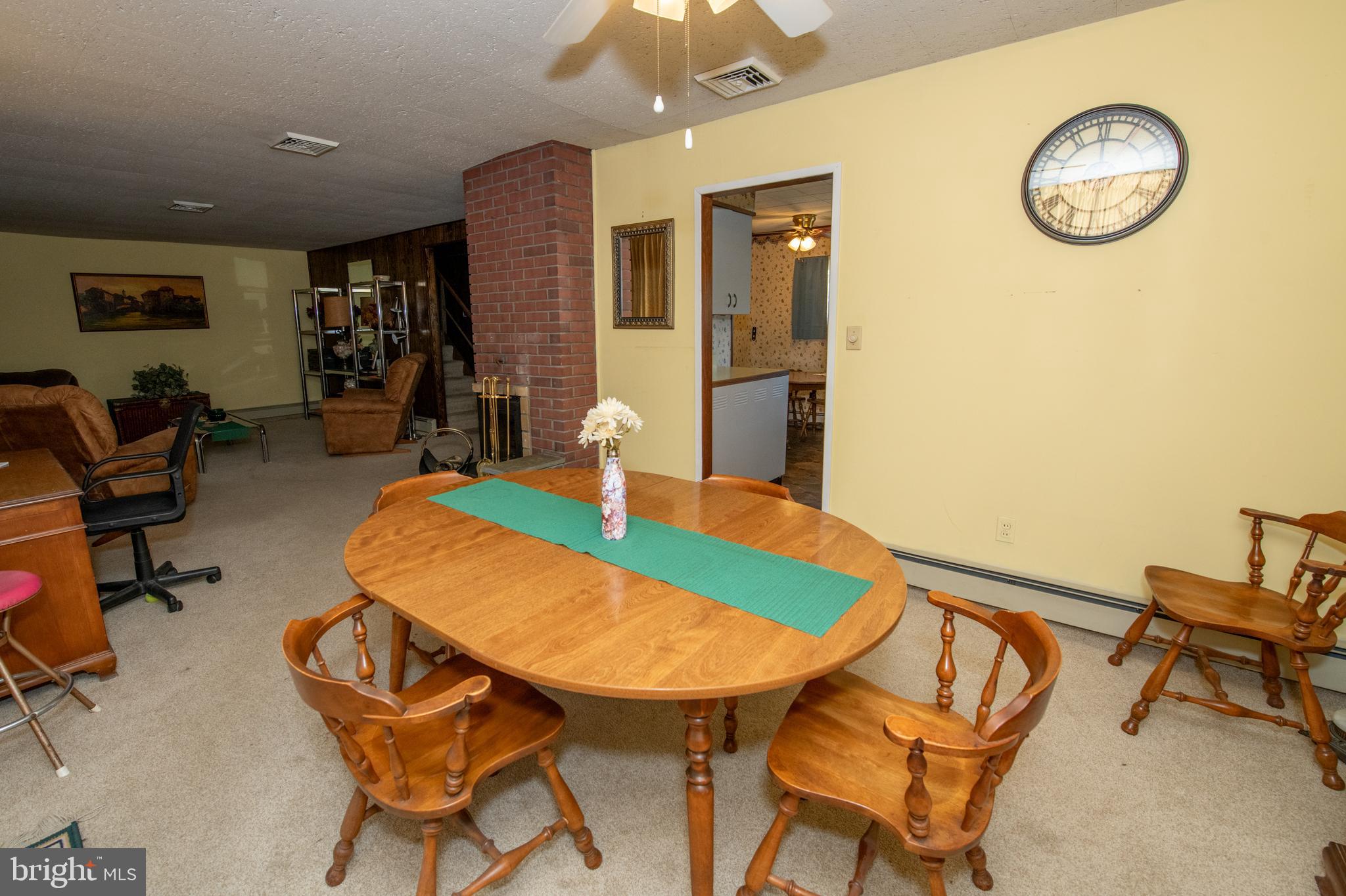87 Fieldstone Road Levittown, PA 19056 - Photo 10 of 37 Gallery Image 10