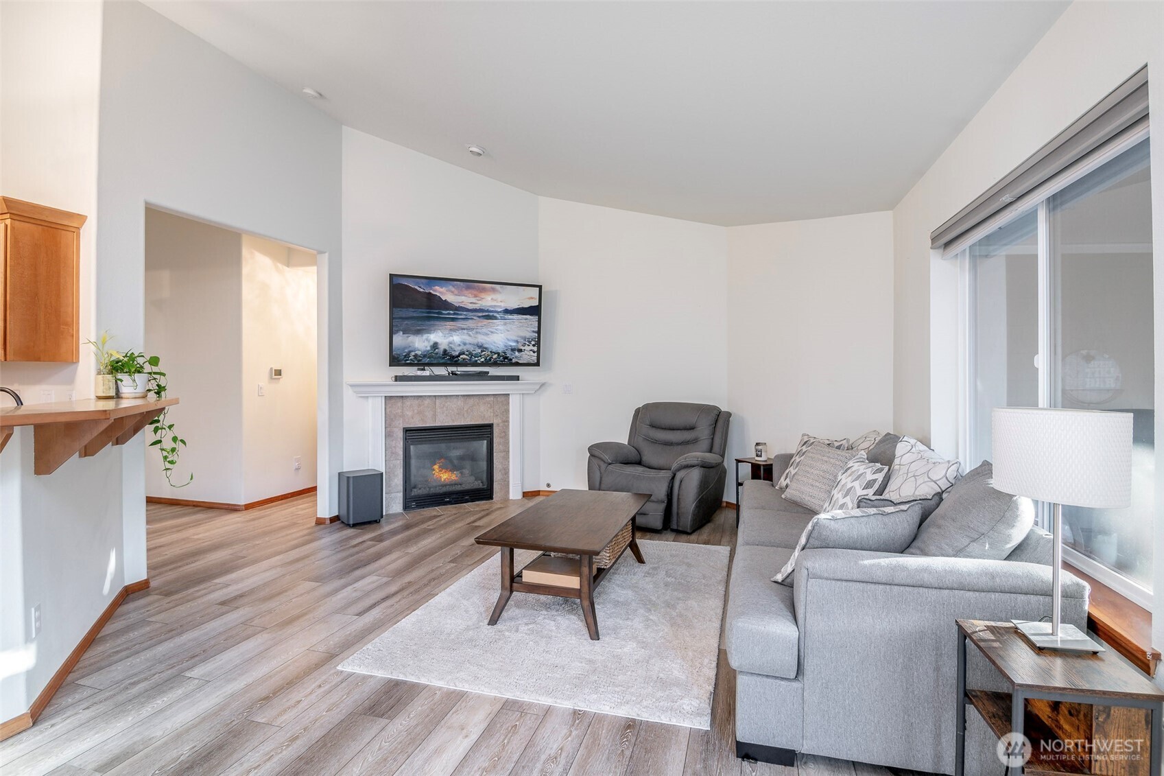 1405 Riddell Avenue Northeast Orting, WA 98360 - Photo 13 of 32