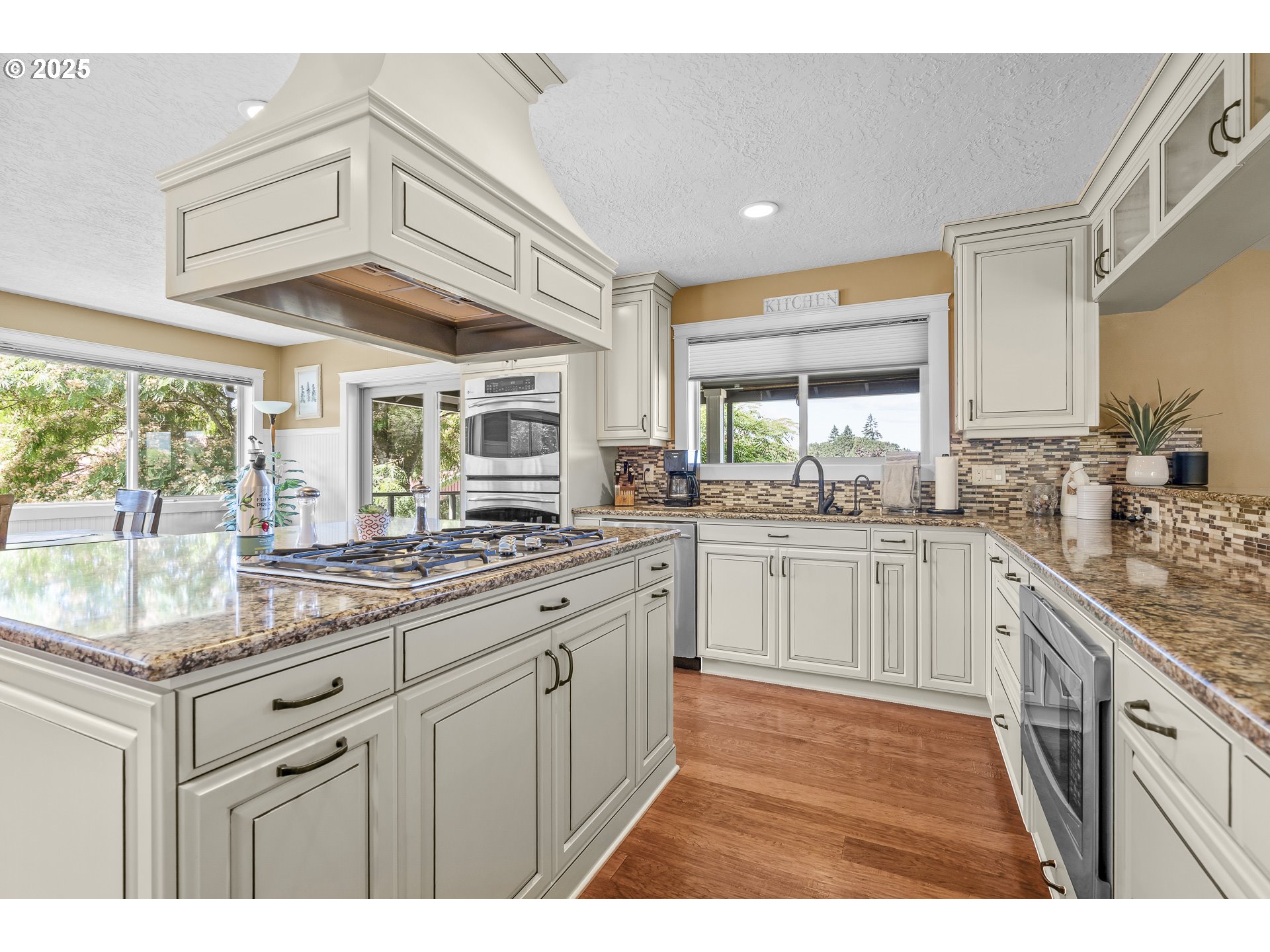 10905 Northeast Renne Road Newberg, OR 97132 - Photo 12 of 48