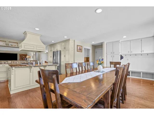 $1,495,000 | 10905 Northeast Renne Road, Newberg, OR 97132