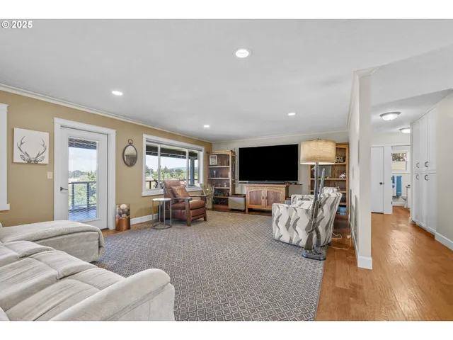 $1,495,000 | 10905 Northeast Renne Road, Newberg, OR 97132