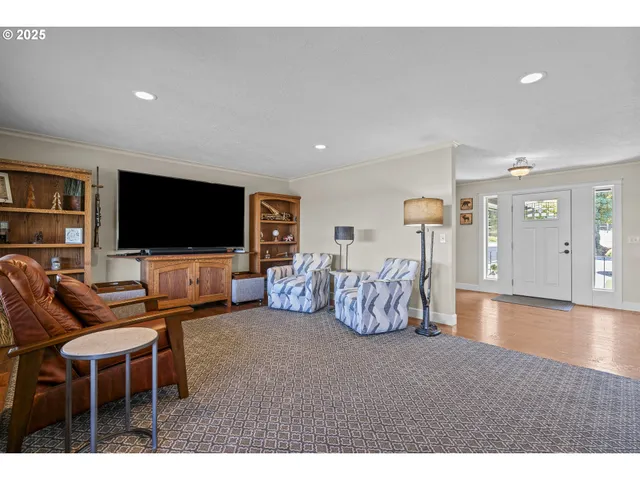 $1,495,000 | 10905 Northeast Renne Road, Newberg, OR 97132