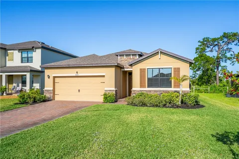 $379,500 | 6525 Lokosee Court, Vero Beach, FL 32967