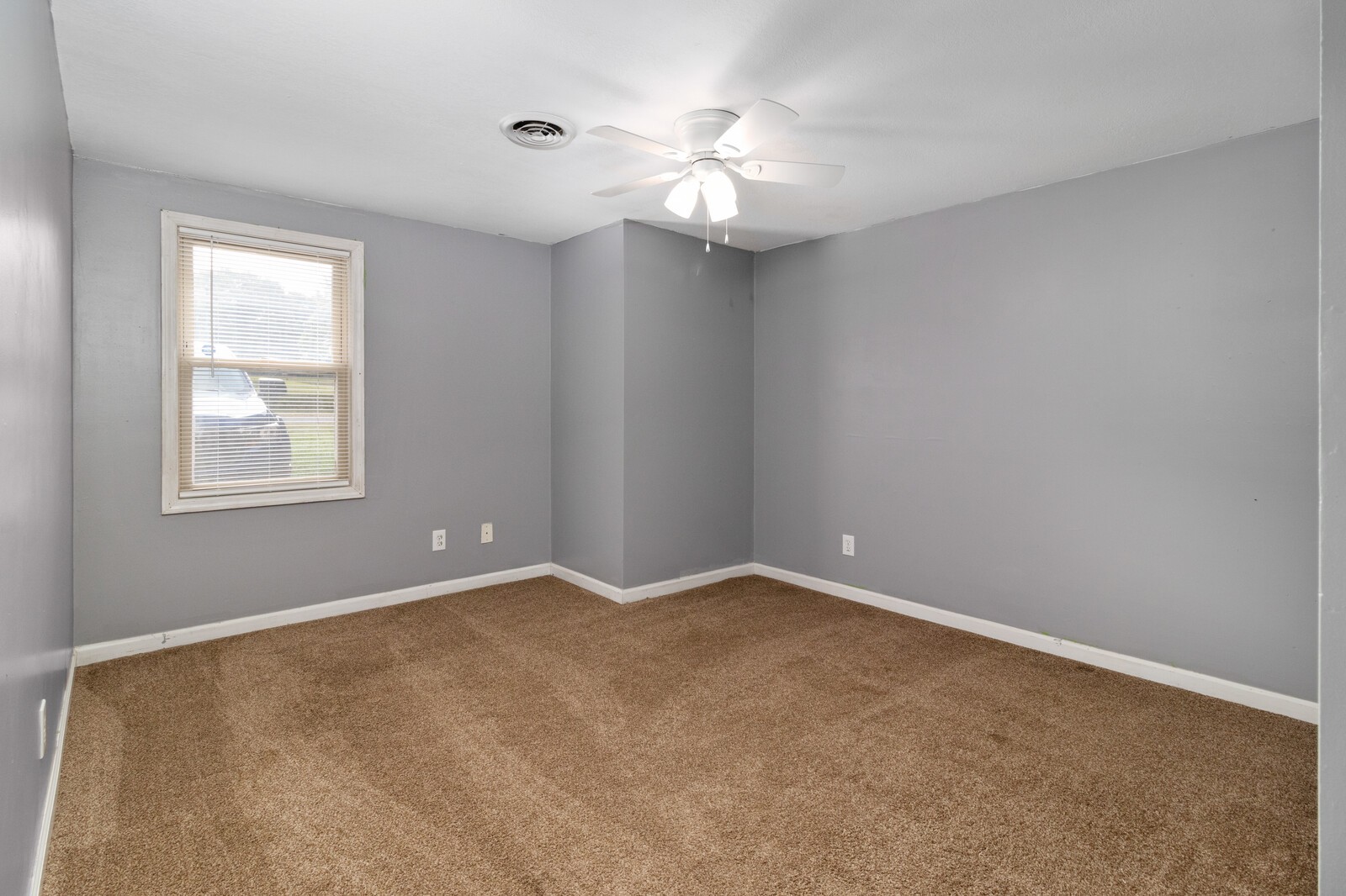 1425 Grays Chapel Road Southside, TN 37171 - Photo 20 of 32 Gallery Image 20