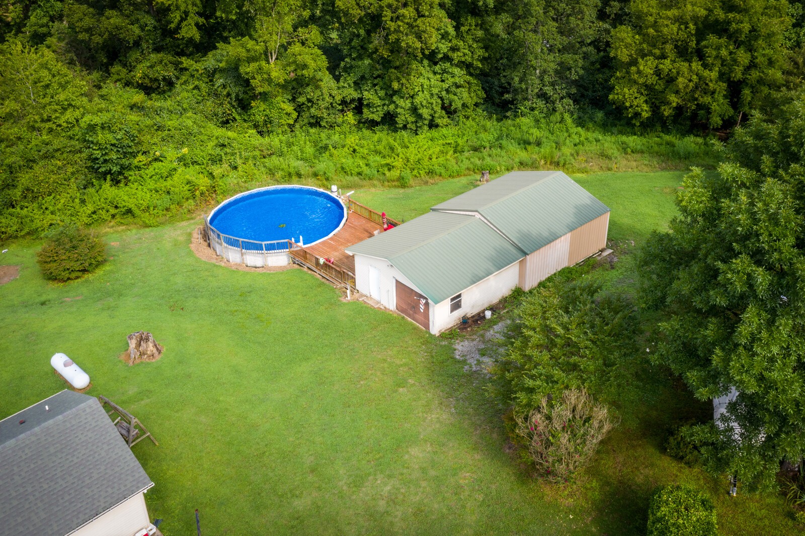 1425 Grays Chapel Road Southside, TN 37171 - Photo 25 of 32 Gallery Image 25