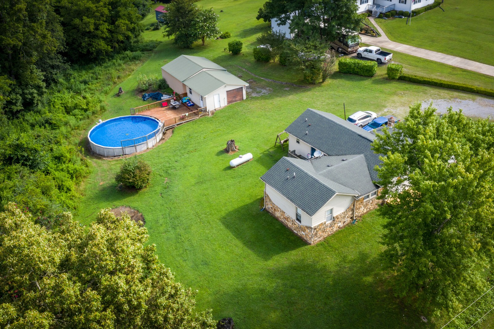 1425 Grays Chapel Road Southside, TN 37171 - Photo 28 of 32 Gallery Image 28