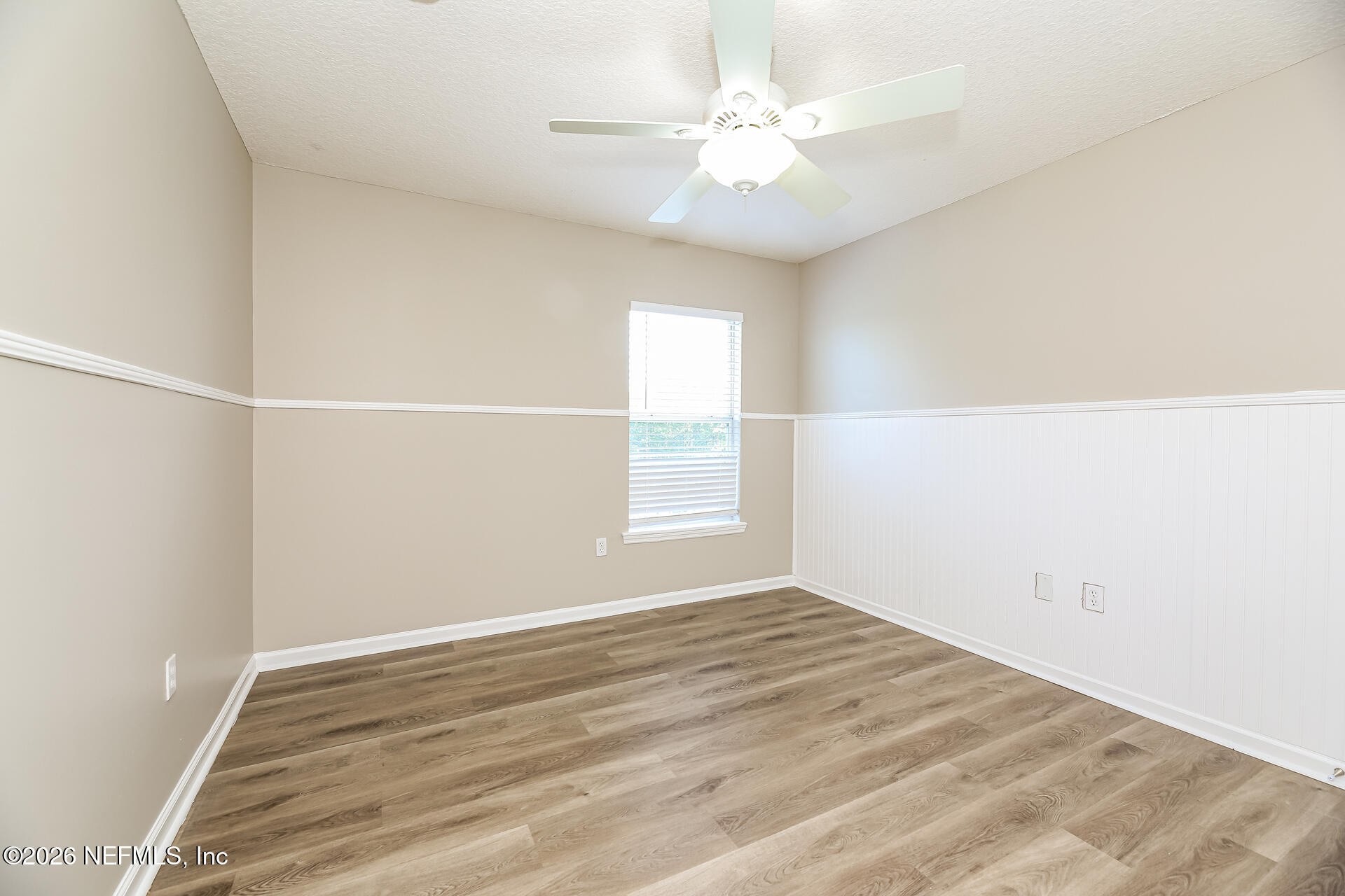 729 Porta Rosa Circle St. Augustine, FL 32092 - Photo 21 of 29 20-photo-Bedroom-57da246d-b6d5-4b51-93d0
