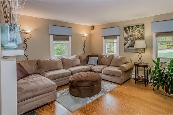 5 Pheasant Run Road Lakeville, MA 02347 - Photo 6 of 27 Gallery Image 6