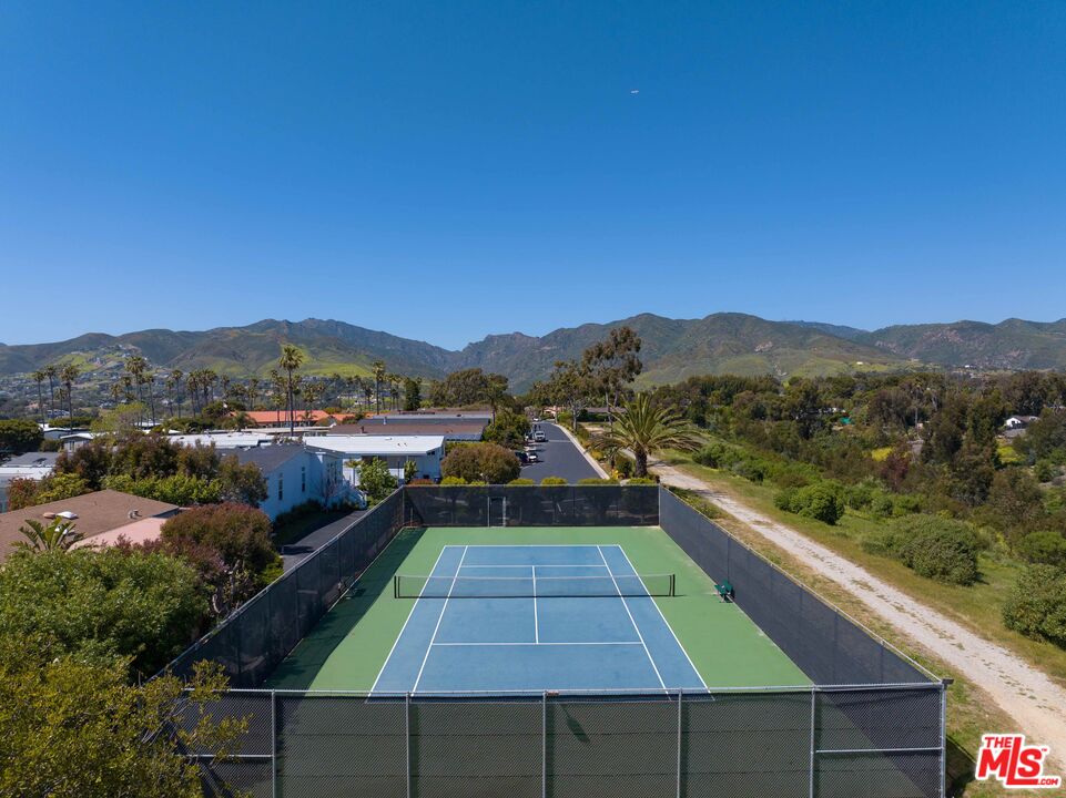 29500 Heathercliff Road, Unit 64 Malibu, CA 90265 - Photo 40 of 42