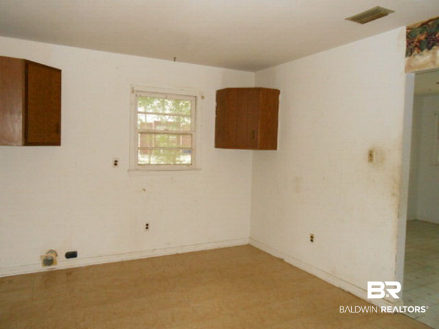 6752 Victor Road Mobile, AL 36608 - Photo 7 of 10