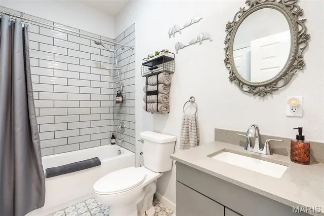 $190,000 | 19899 East 1820th Road, Fair Play, MO 65649