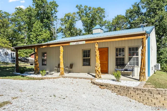 $190,000 | 19899 East 1820th Road, Fair Play, MO 65649