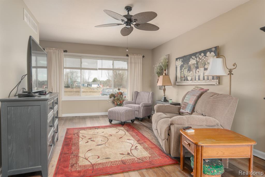 10609 East Lovejoy Road Perry, MI 48872 - Photo 19 of 40