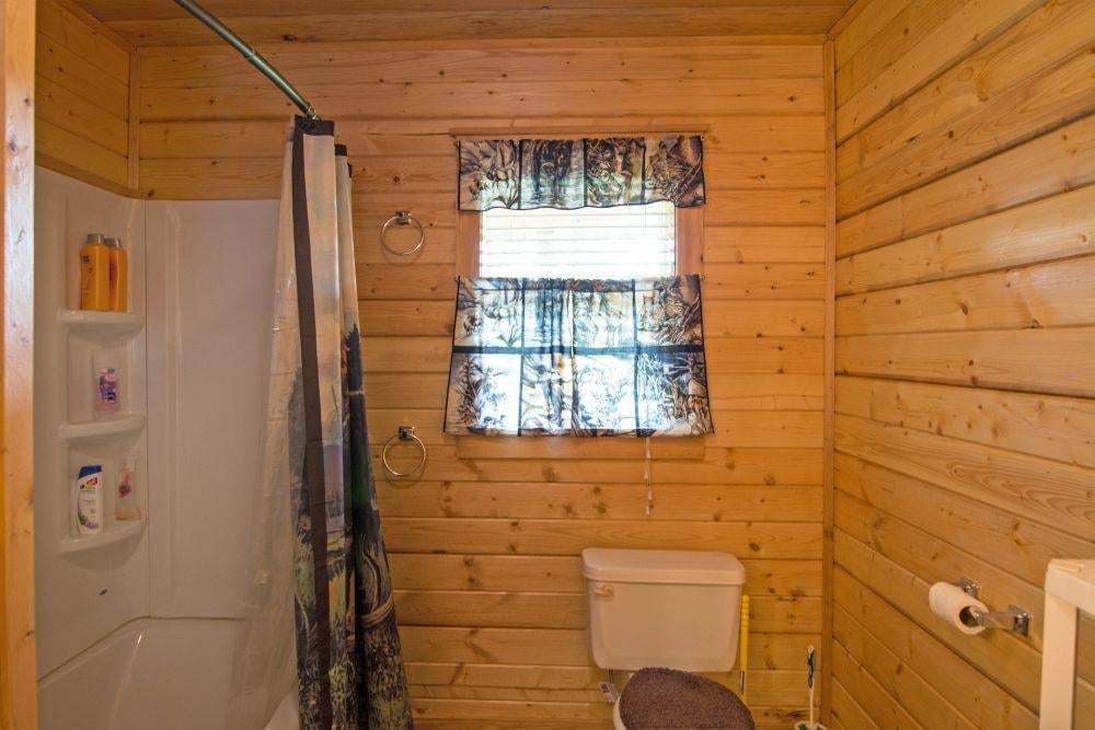 2196 Bal Noble Road Hinton, WV 25951 - Photo 16 of 33 Gallery Image 16