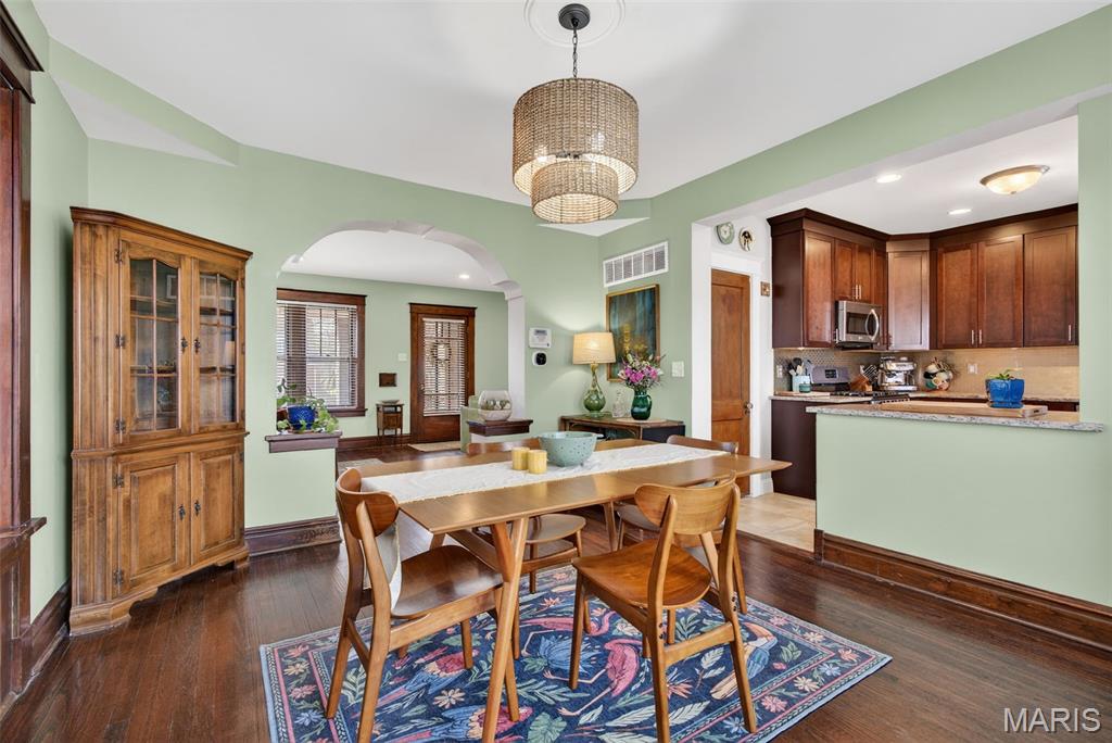 7443 Amherst Avenue St. Louis, MO 63130 - Photo 12 of 51