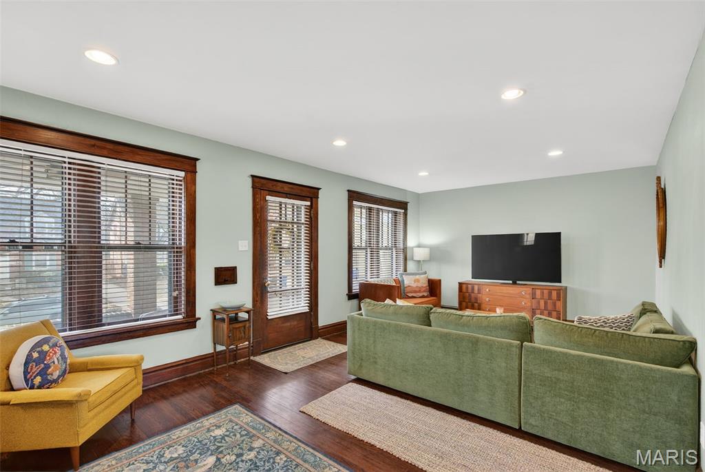 7443 Amherst Avenue St. Louis, MO 63130 - Photo 18 of 51