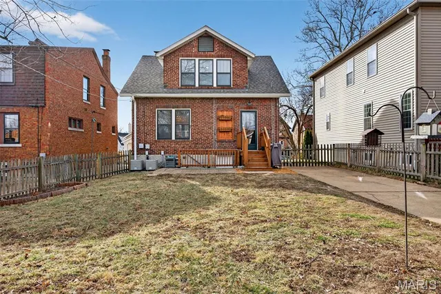 $339,900 | 7443 Amherst Avenue, St. Louis, MO 63130