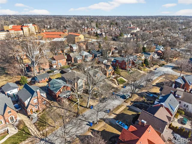 $339,900 | 7443 Amherst Avenue, St. Louis, MO 63130