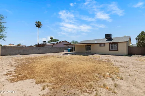 $299,900 | 6964 West Hubbell Street, Phoenix, AZ 85035
