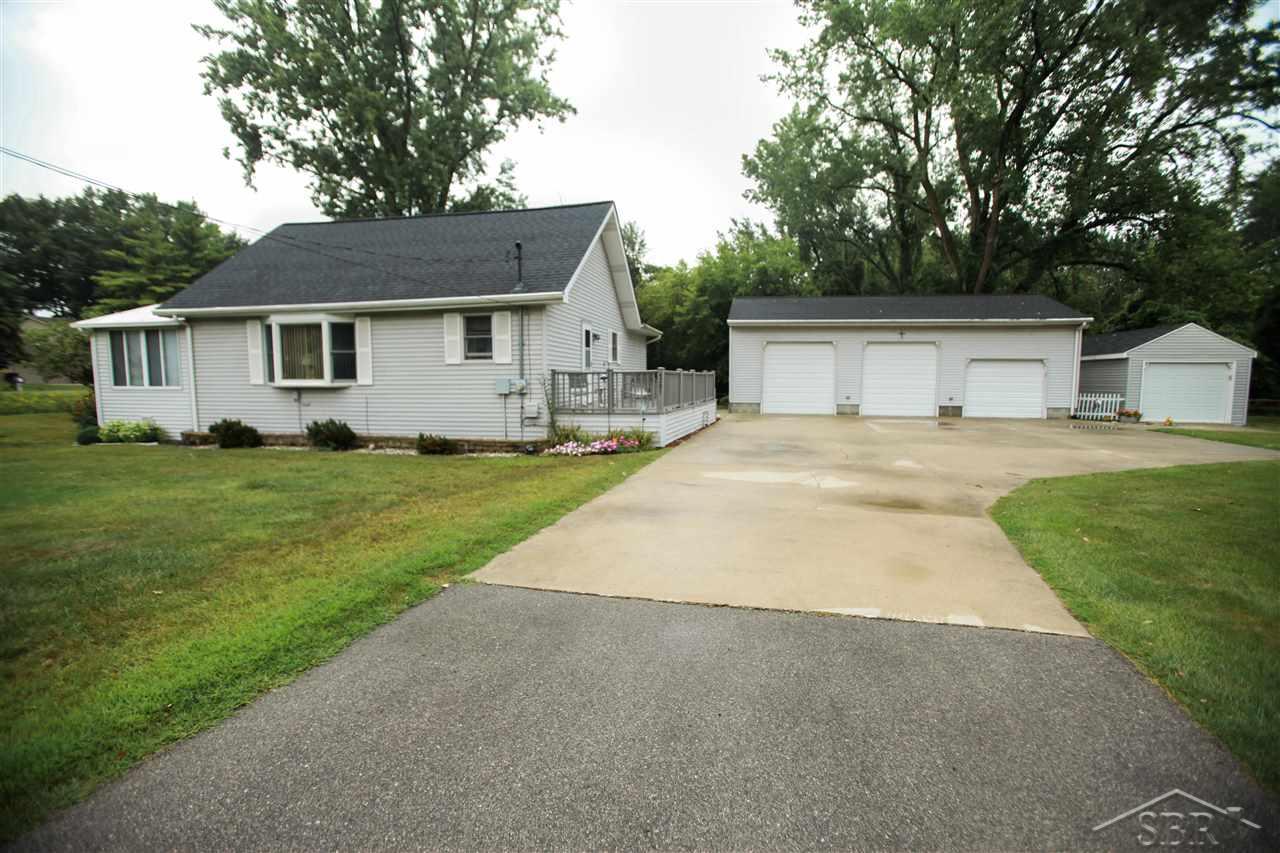 4201 Zimmer Road Bay City, MI 48706 - Photo 1 of 45 50053489.JPG