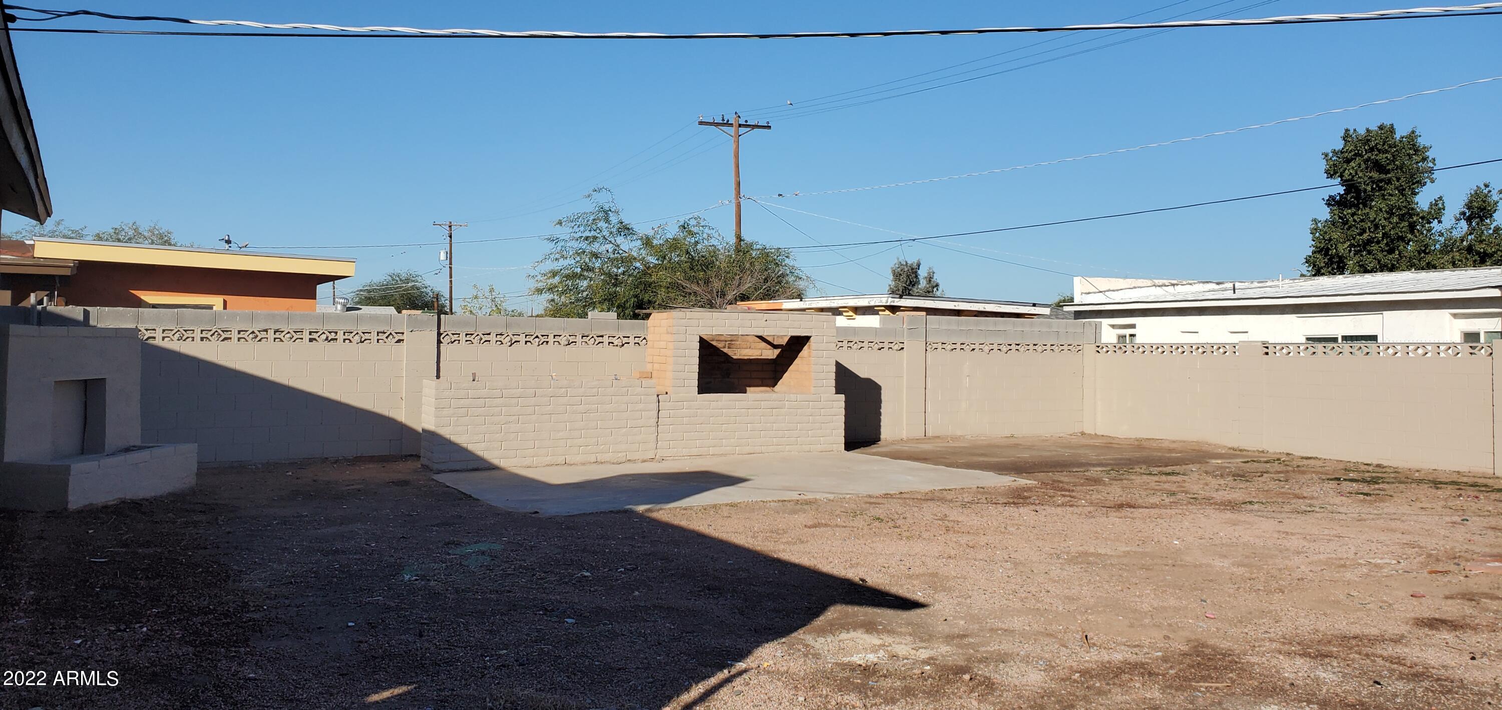 40 West Riverside Street Phoenix, AZ 85041 - Photo 17 of 19 Backyard