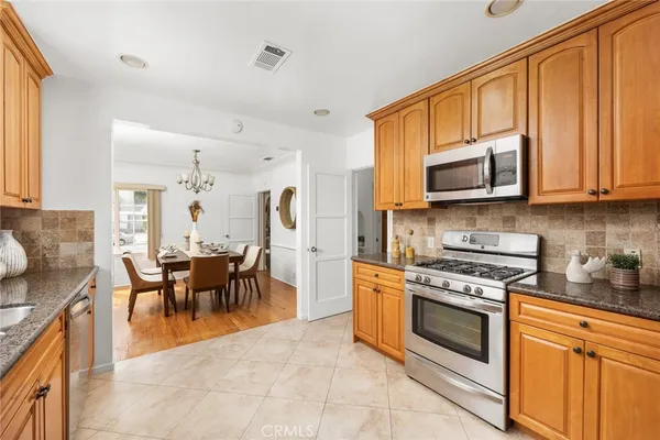 $1,128,000 | 1704 Date Avenue, Alhambra, CA 91803