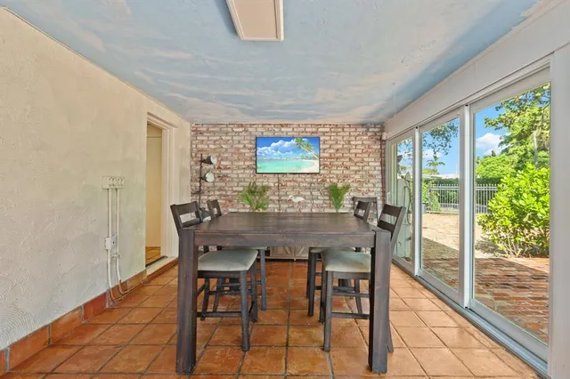 $8,995 | 4620 Northeast 25th Avenue, Fort Lauderdale, FL 33308