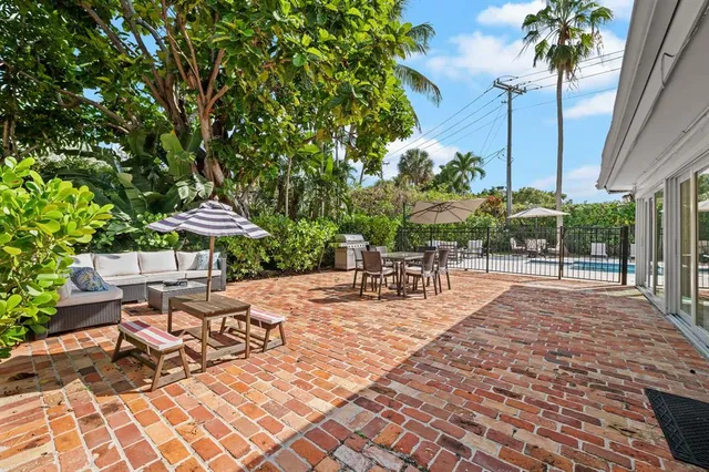 $7,995 | 4620 Northeast 25th Avenue, Fort Lauderdale, FL 33308