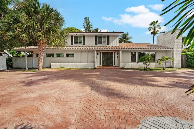 $8,995 | 4620 Northeast 25th Avenue, Fort Lauderdale, FL 33308