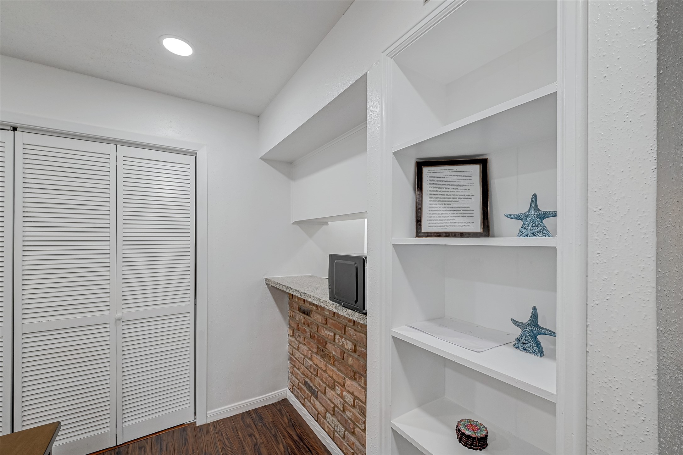 5863 Inwood Drive, Unit 3 Houston, TX 77057 - Photo 17 of 32