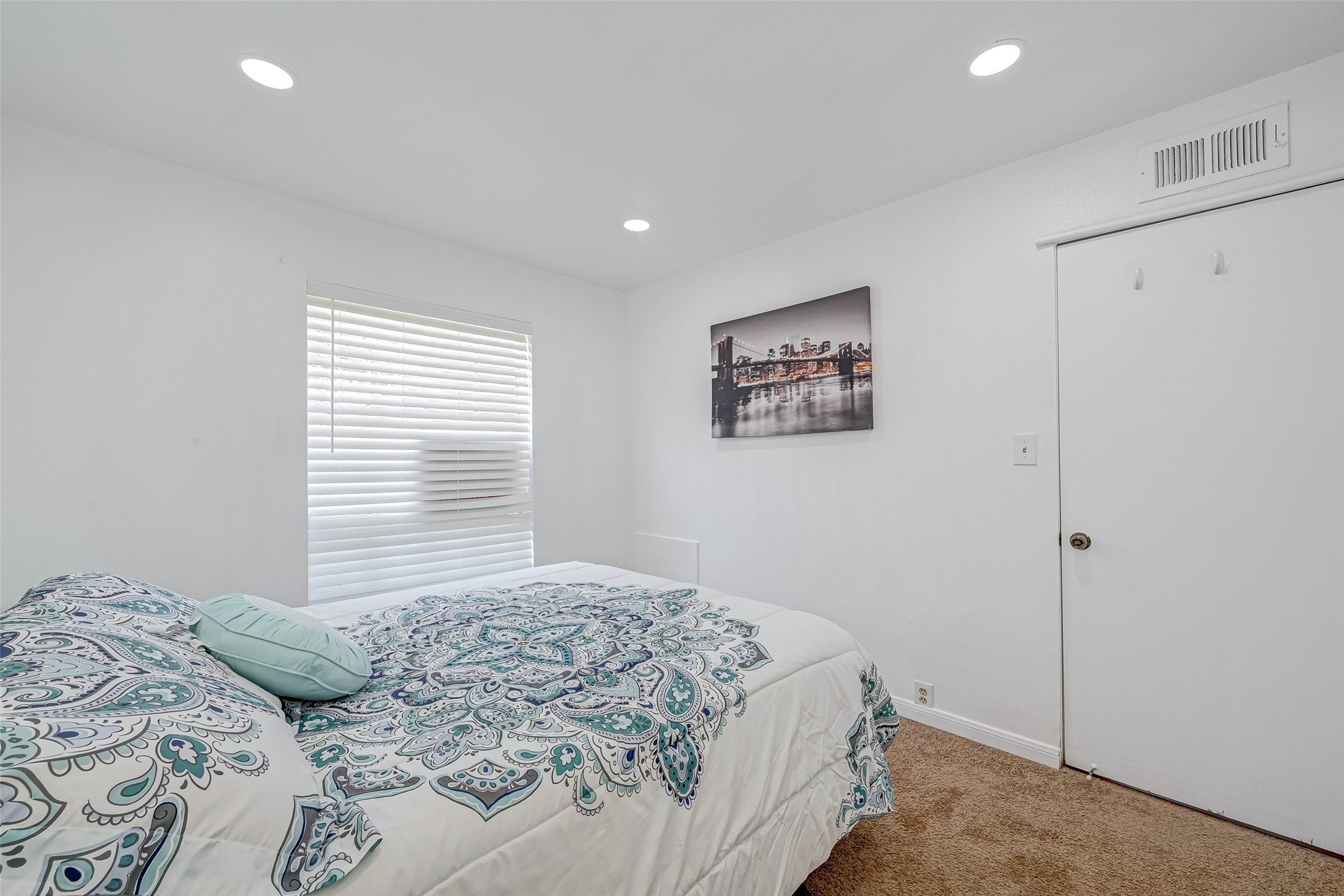 5863 Inwood Drive, Unit 3 Houston, TX 77057 - Photo 25 of 32