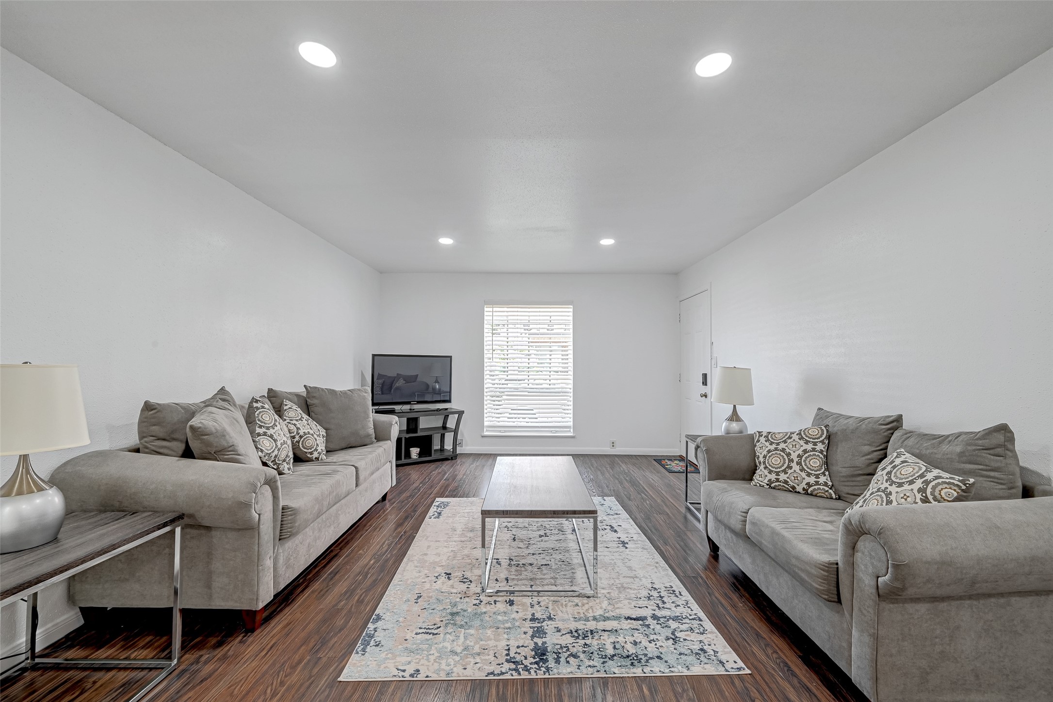 5863 Inwood Drive, Unit 3 Houston, TX 77057 - Photo 6 of 32