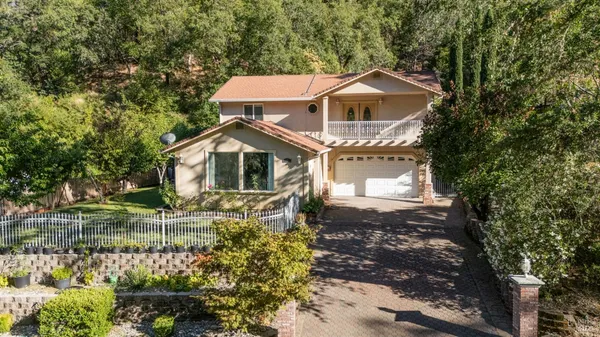 $650,000 | 261 Crestview Drive, Ukiah, CA 95482
