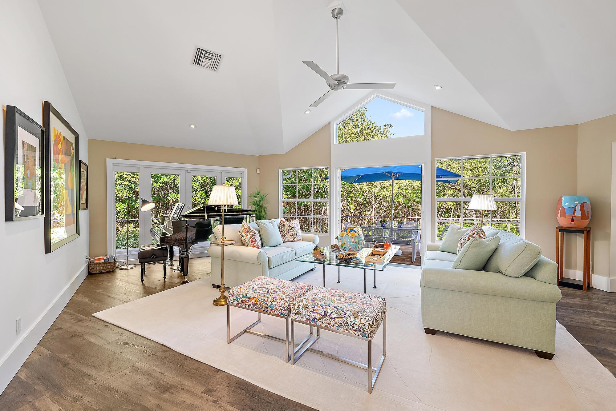 105 Harbor Way Hobe Sound, FL 33455 - Photo 12 of 29 105 Harbor Way-5