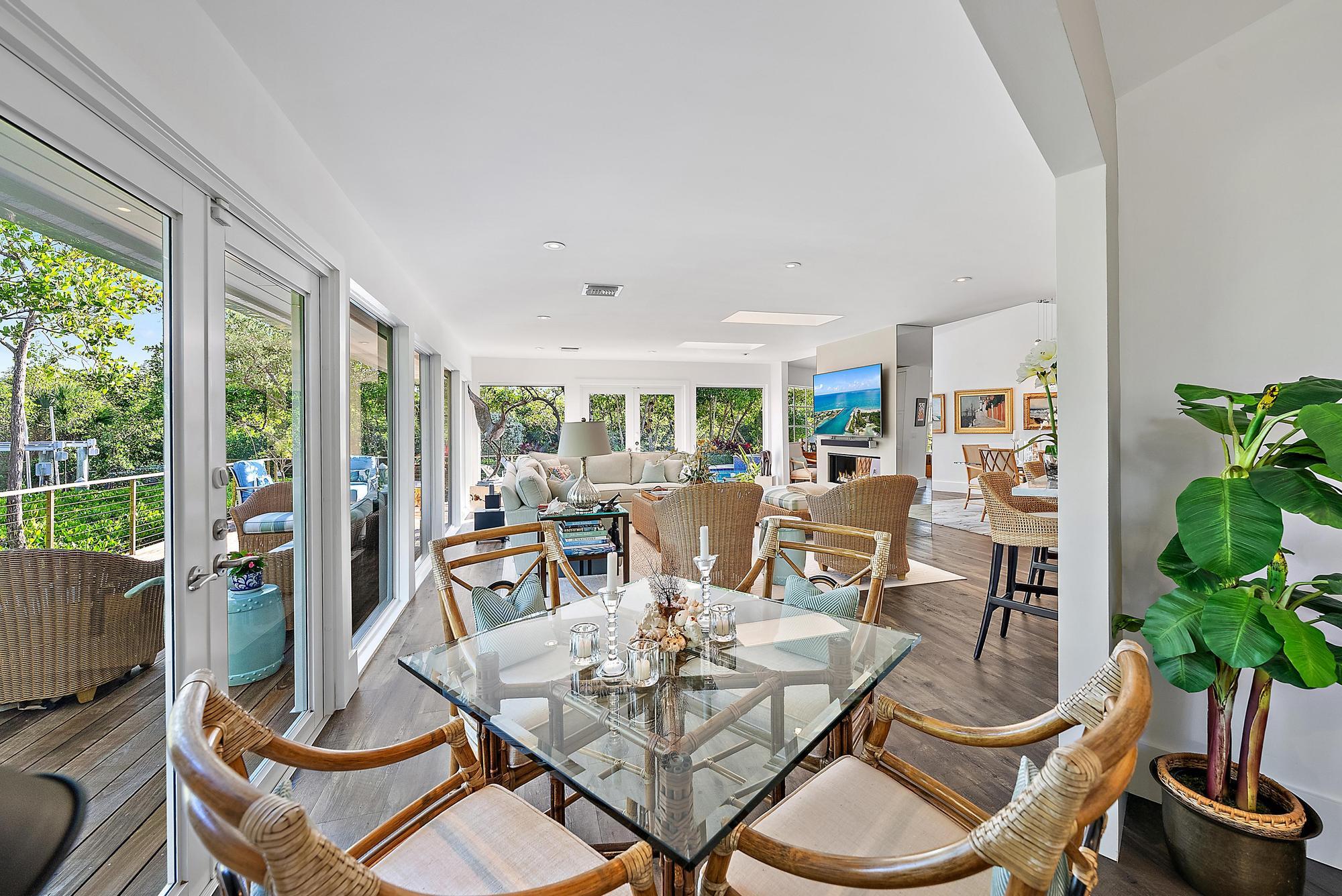 105 Harbor Way Hobe Sound, FL 33455 - Photo 14 of 29 105 Harbor Way-17