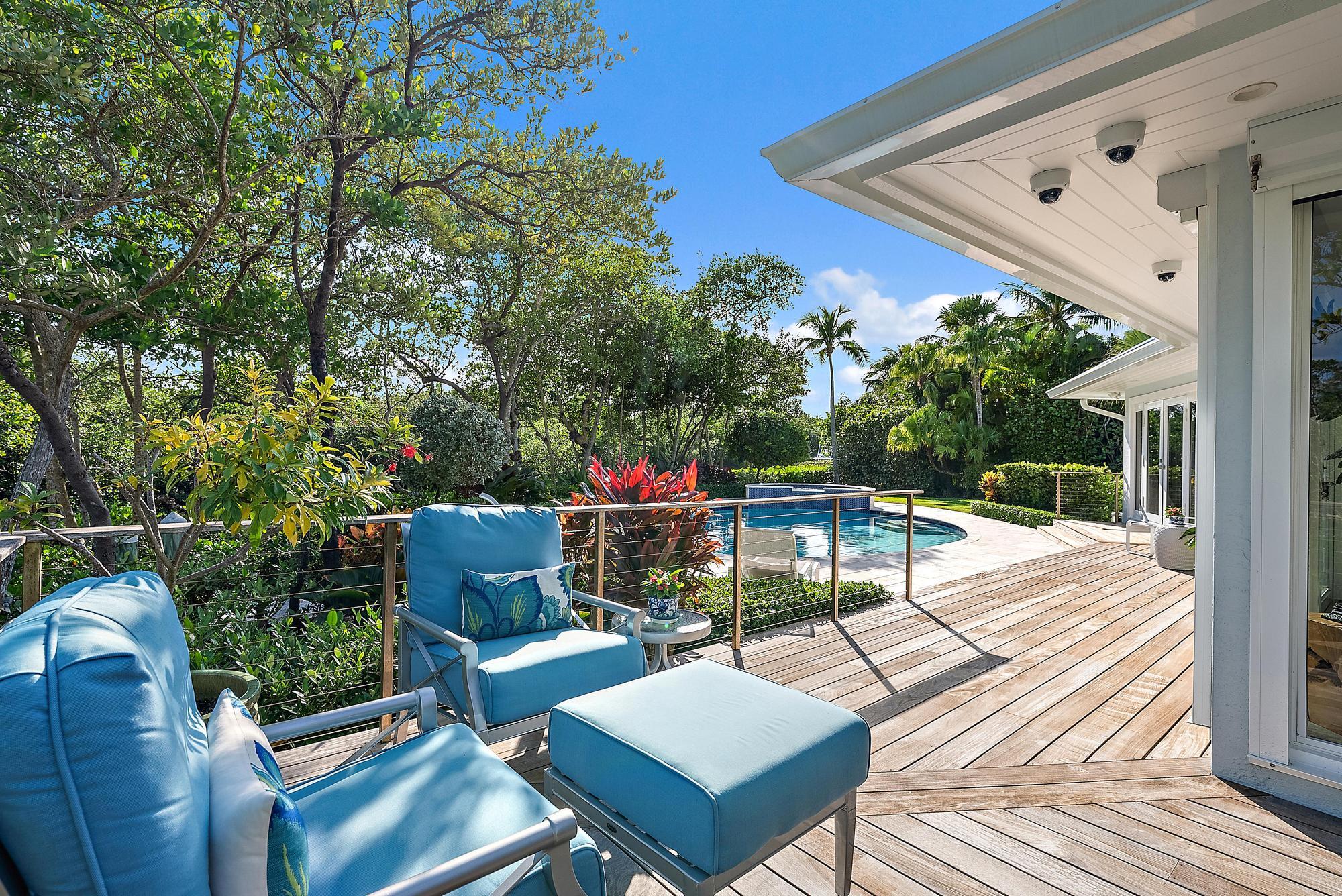 105 Harbor Way Hobe Sound, FL 33455 - Photo 10 of 29 105 Harbor Way-9