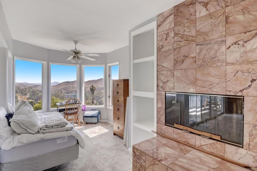 11615 Legendale Drive Lakeside, CA 92040 - Photo 13 of 33 a living room with furniture