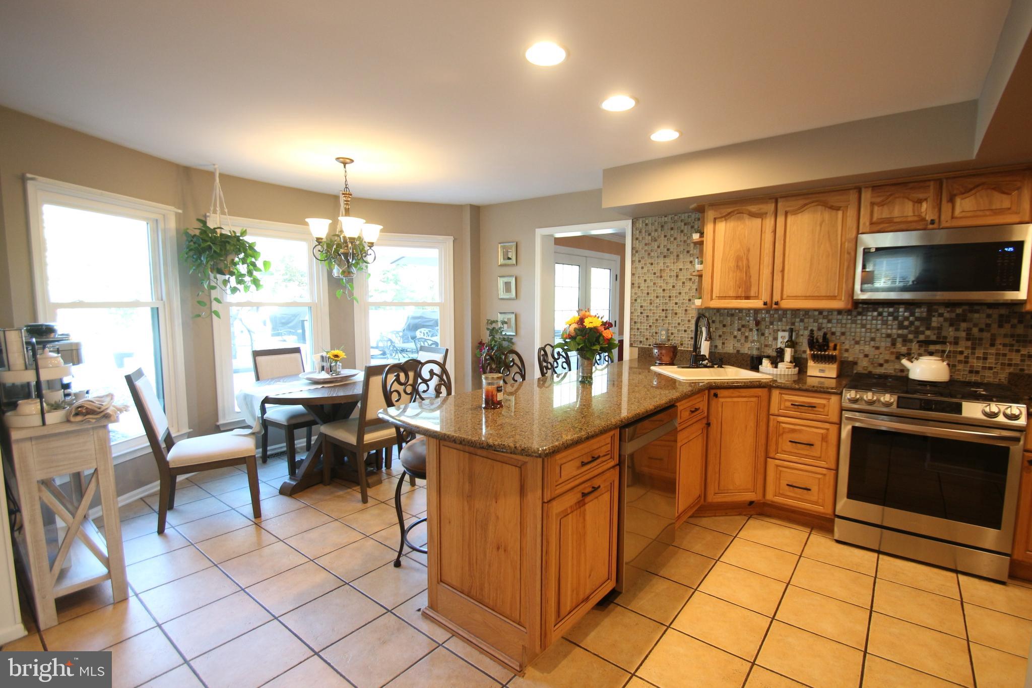920 Capitol Road Norristown, PA 19403 - Photo 5 of 24 Gallery Image 5