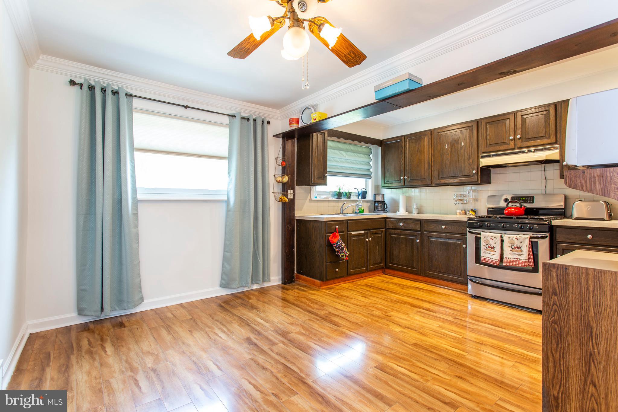 717 Grant Road Folcroft, PA 19032 - Photo 8 of 27