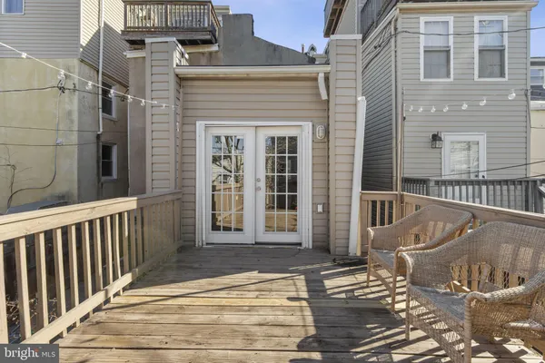 $1,850 | 12 South Washington Street, Baltimore, MD 21231