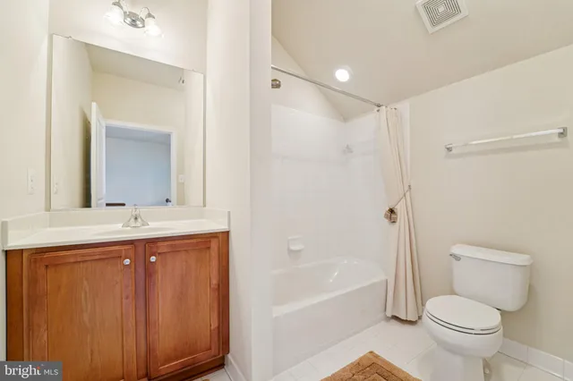 $675,000 | 6033 Talbot Drive, Ellicott City, MD 21043