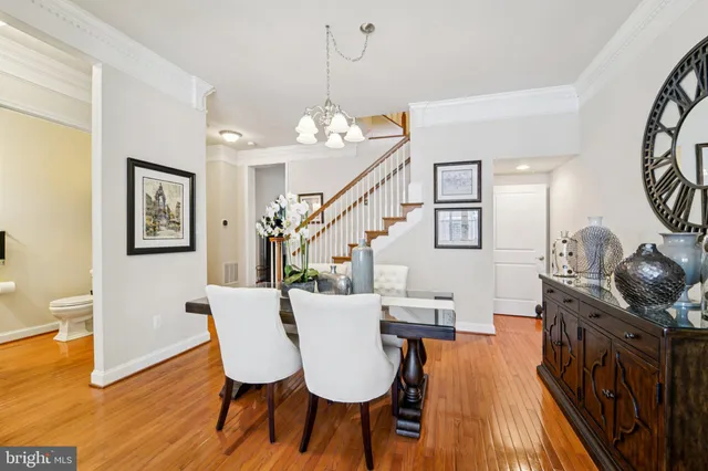 $675,000 | 6033 Talbot Drive, Ellicott City, MD 21043