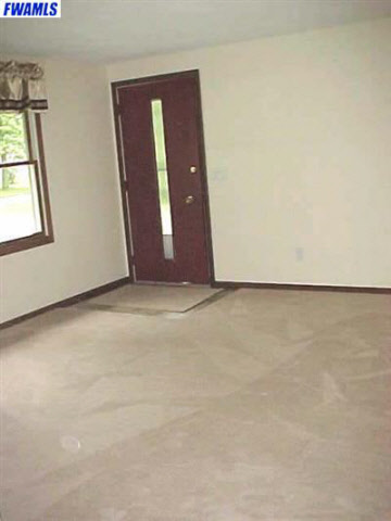 404 West Roe Street Ossian, IN 46777 - Photo 5 of 15 Gallery Image 5