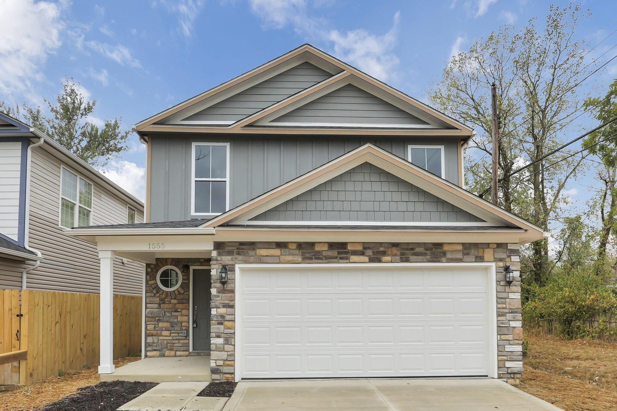 1555 Delbert Road Columbus, OH 43219 - Photo 2 of 48 2-web-or-mls-0N4A2676 - Copy