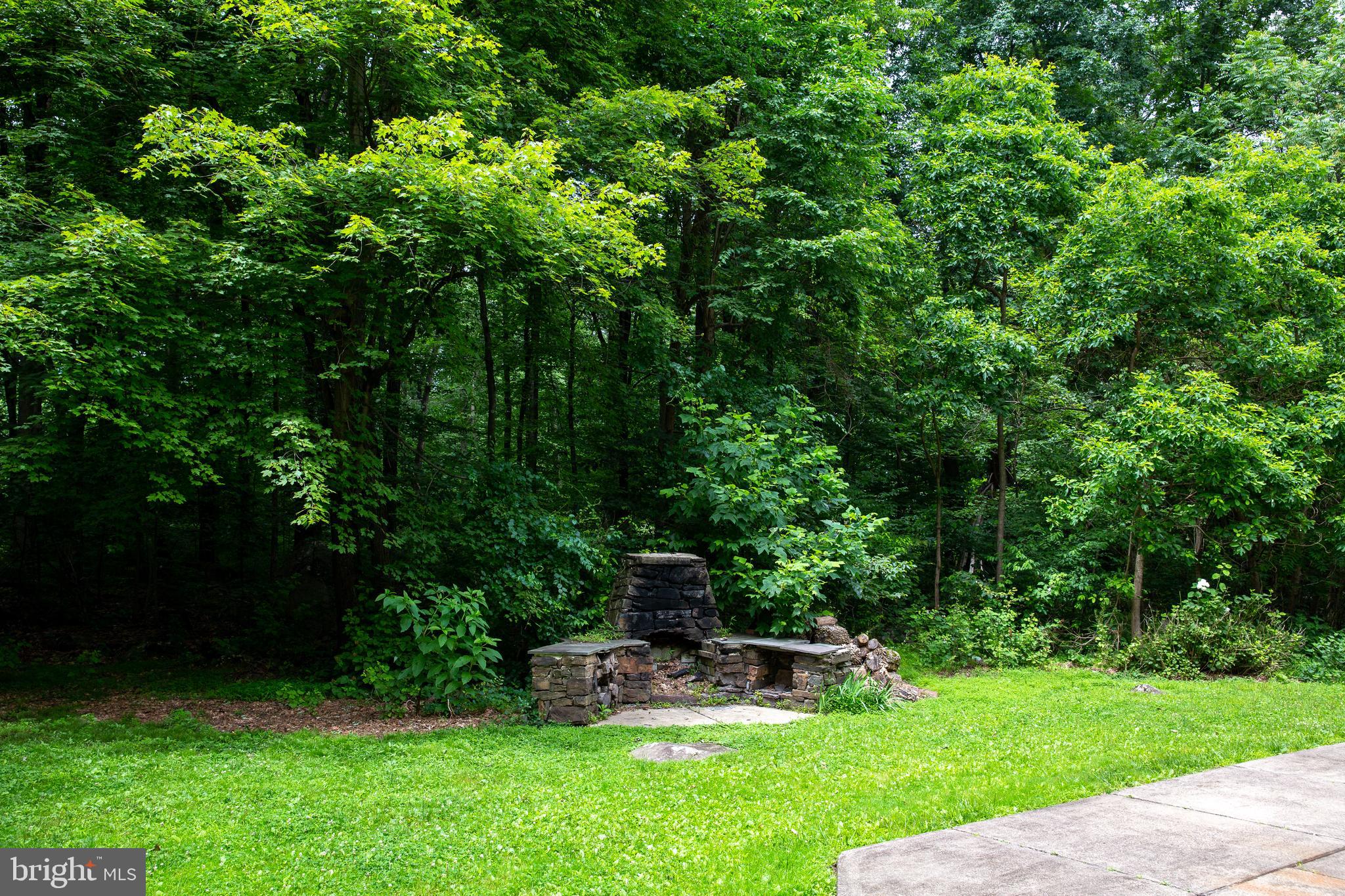1431 Mission Road Quakertown, PA 18951 - Photo 29 of 30 Back Yard