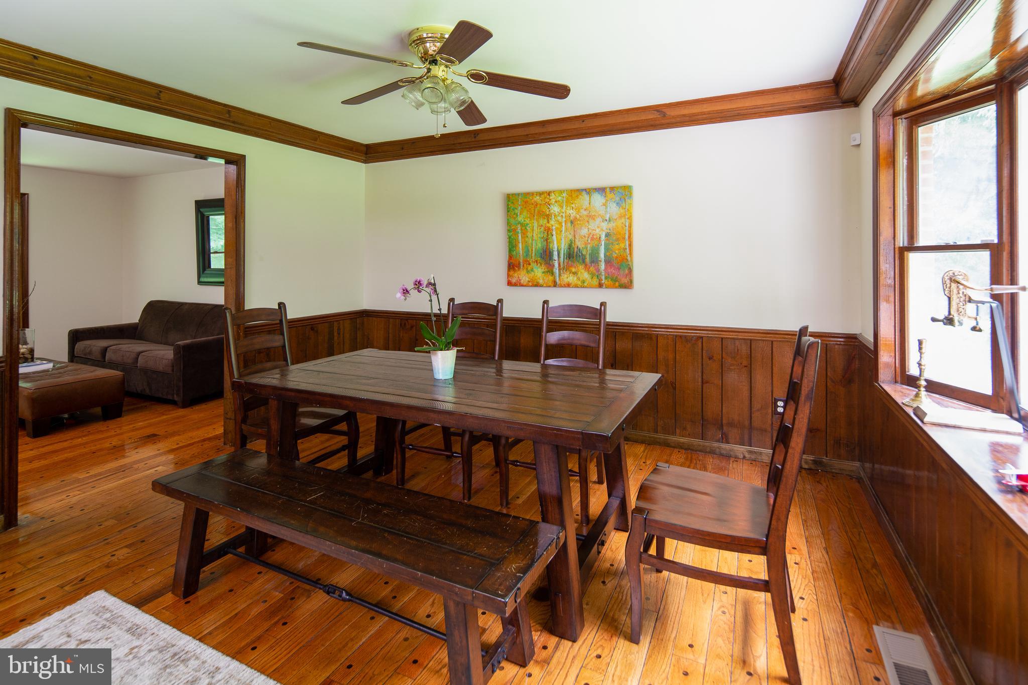 1431 Mission Road Quakertown, PA 18951 - Photo 6 of 30 Dining Room